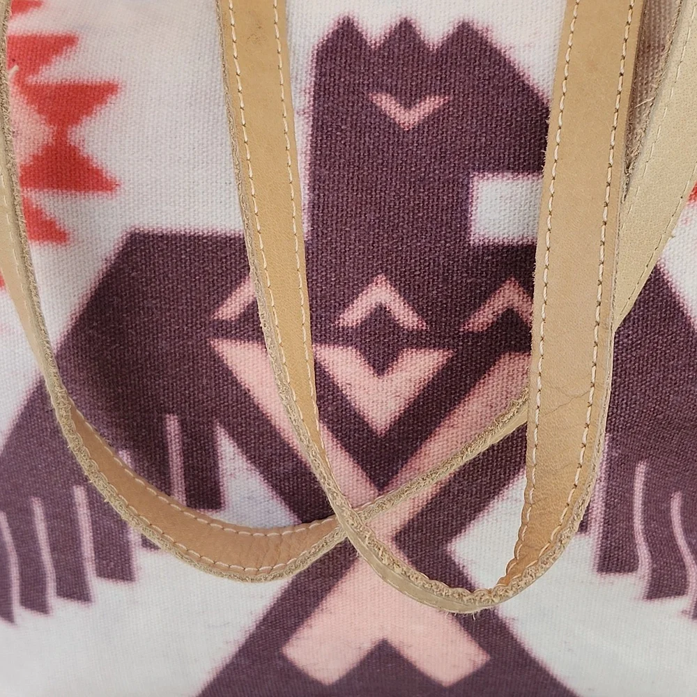 MONTANA WEST CANVAS/LEATHER TOTE - Picture 5 of 12